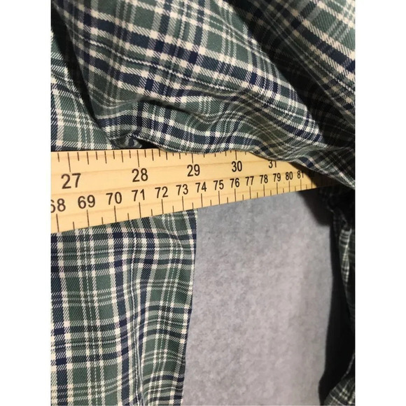 Mens L.L. Bean Button Up Shirt Casual Green Plaid Vintage Traditional Fit - Picture 3 of 4